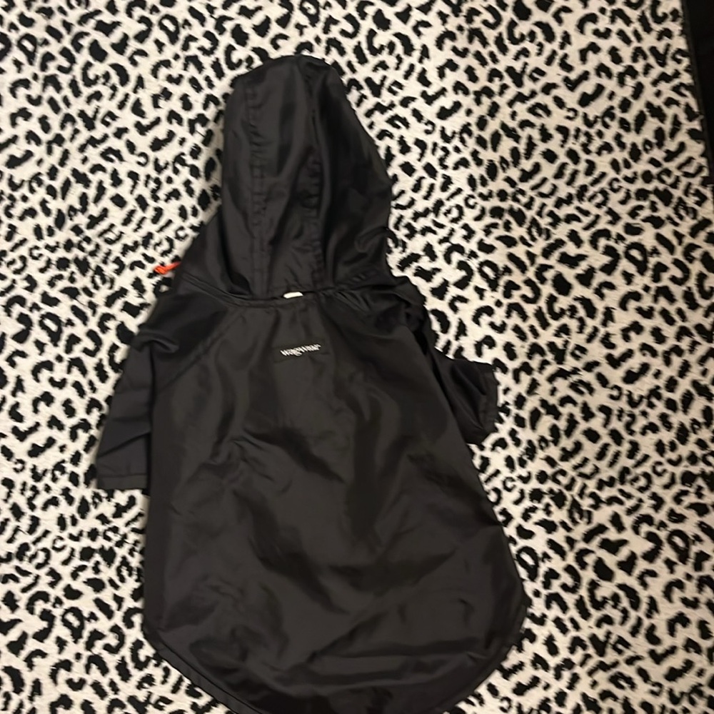 WAGWEAR nylon rain breaker